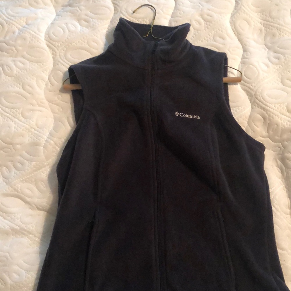Columbia Vest